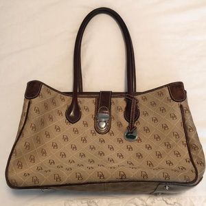 Dooney & Bourke brown quilted bag